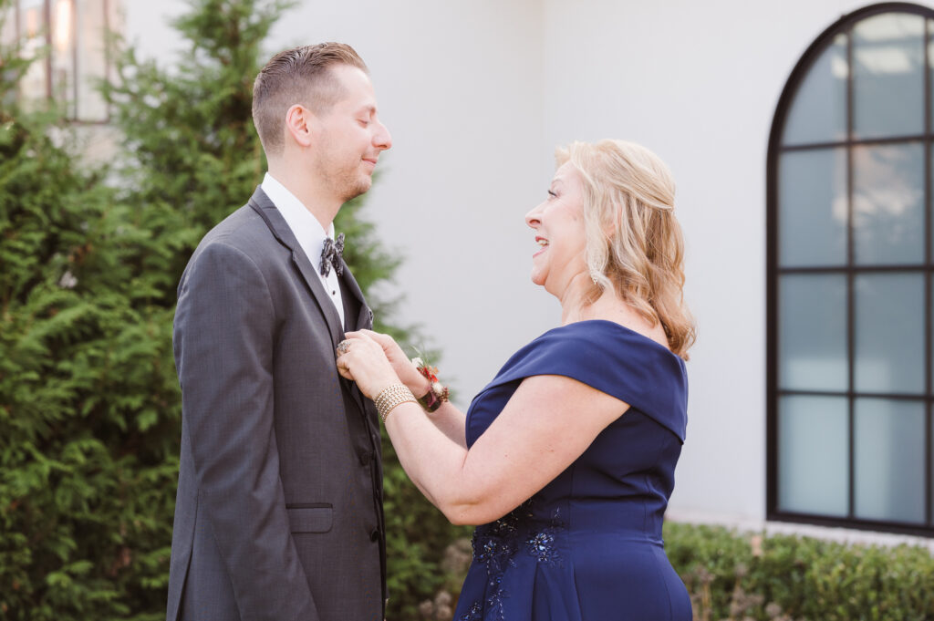 perona-farms-new-jersey-wedding-photos-at-the-refinery-harry-potter-theme-by-suess-moments-photography