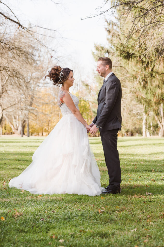 first-look-at-perona-farms-nj-wedding-photo