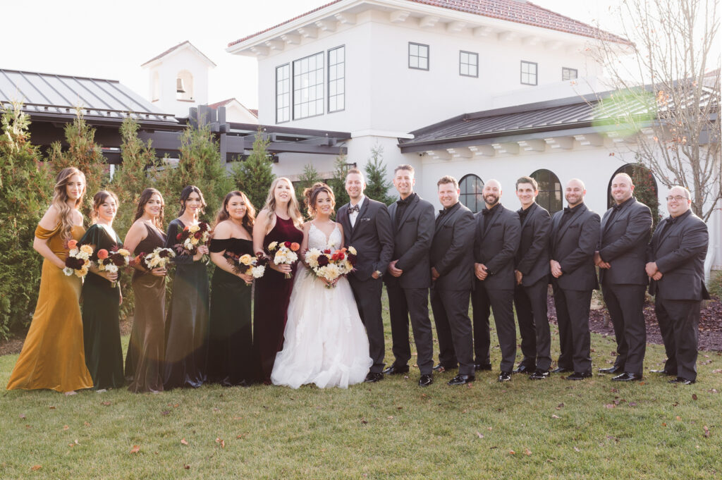 wedding-party-photos-at-perona-farms-the-refinery-by-suess-moments