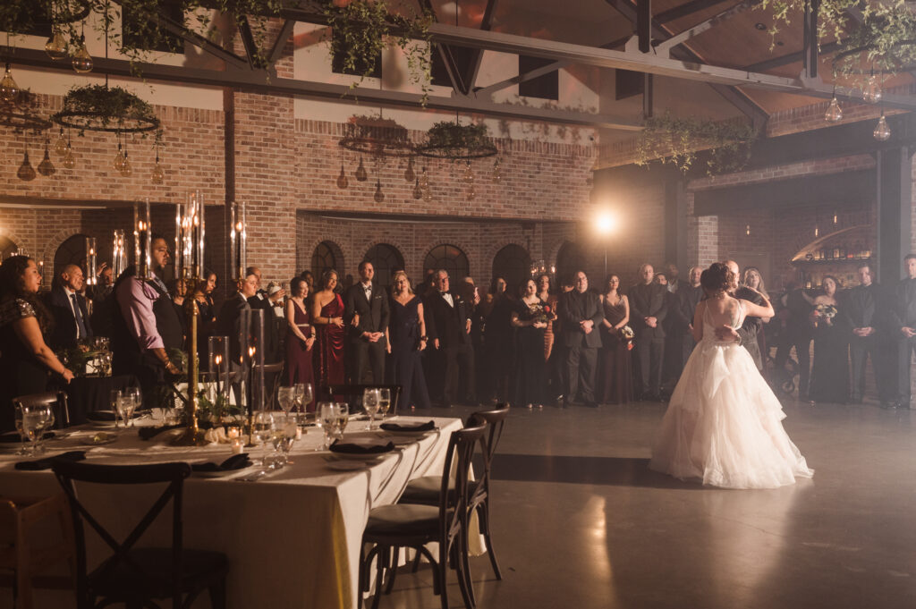 wedding-reception-at-perona-farms-the-refinery-suess-moments-photography