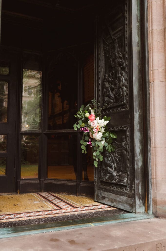 chelsea-square-nyc-wedding-photos-by-suess-moments-photography