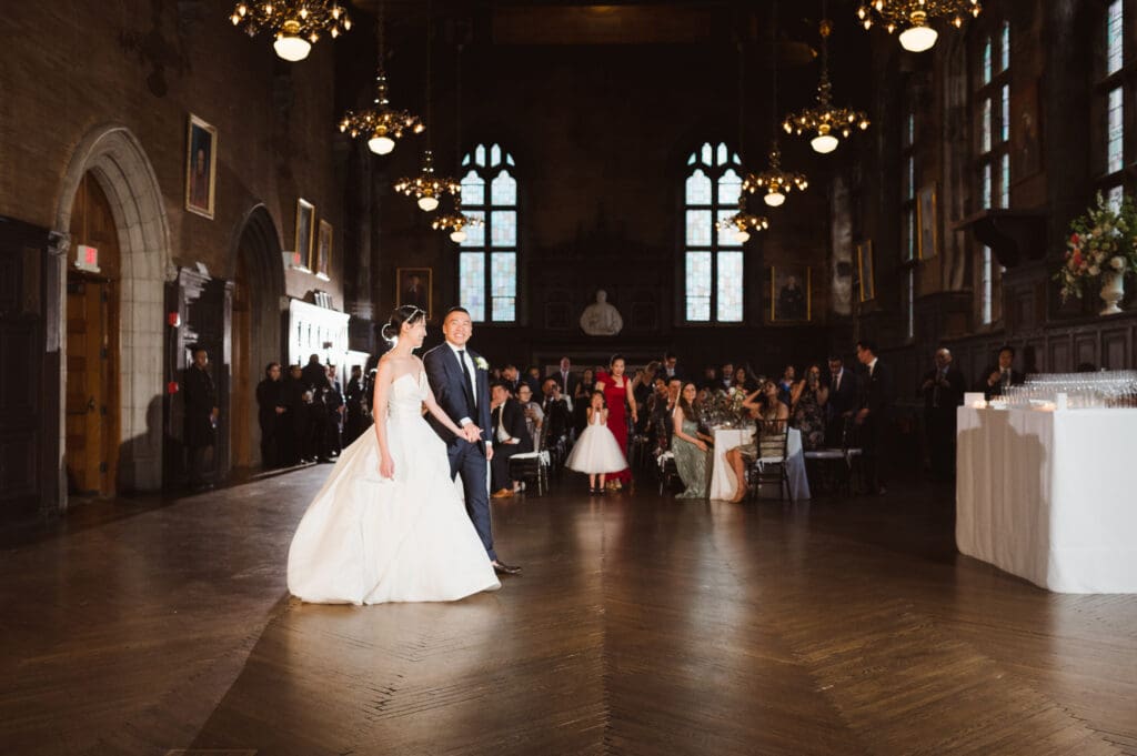 wedding-photos-photojournalistic-nyc-photographer-suess-moments