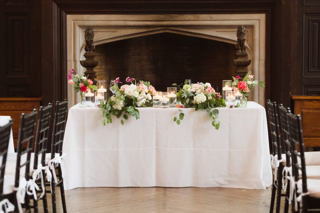 wedding-reception-at-chelsea-square-nyc-wedding-photos-by-suess-moments-photography