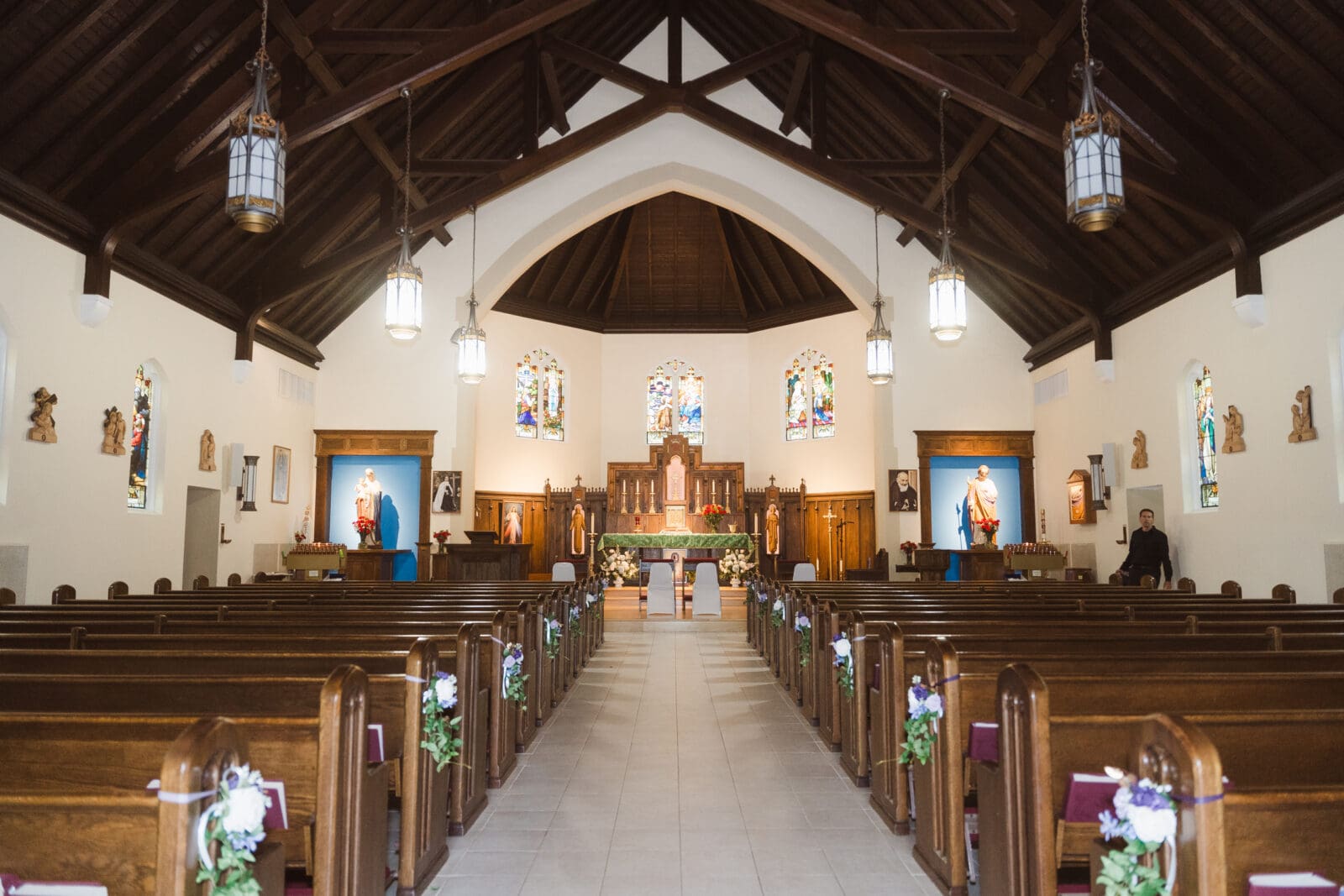st-theresa-church-ceremony-indoors