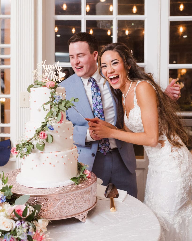 wedding-reception-for-disney-couple-at-the-briarcliff-manor-ny