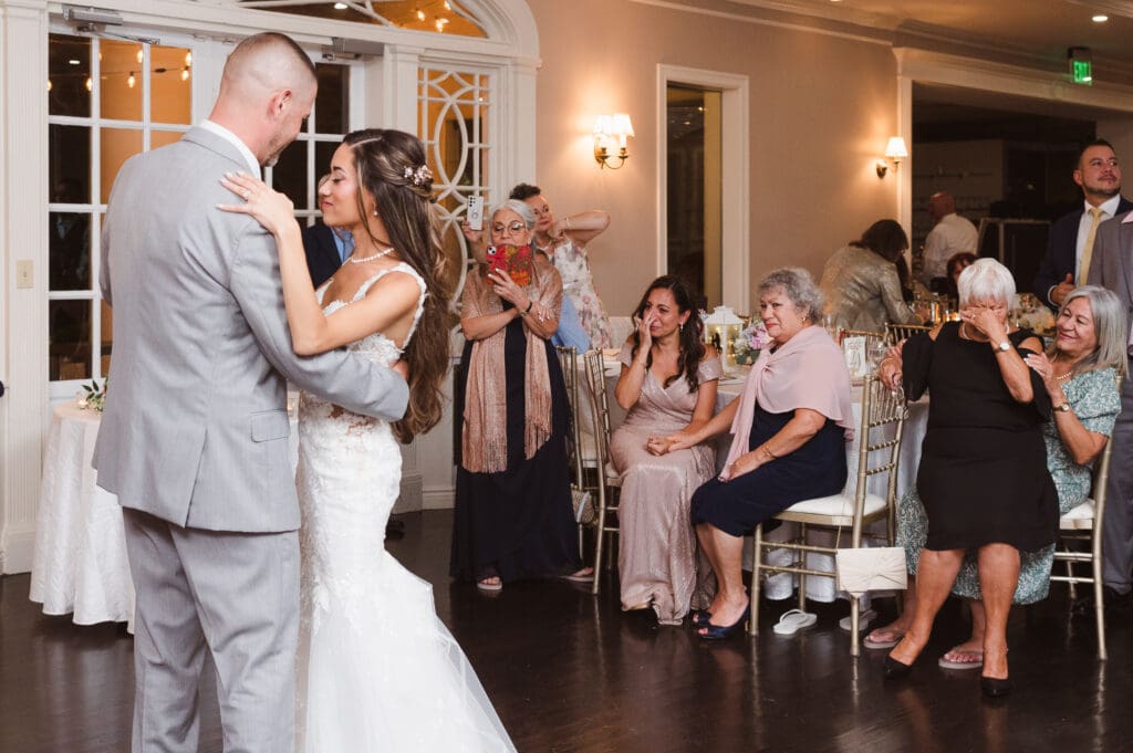 wedding-reception-for-disney-couple-at-the-briarcliff-manor-ny