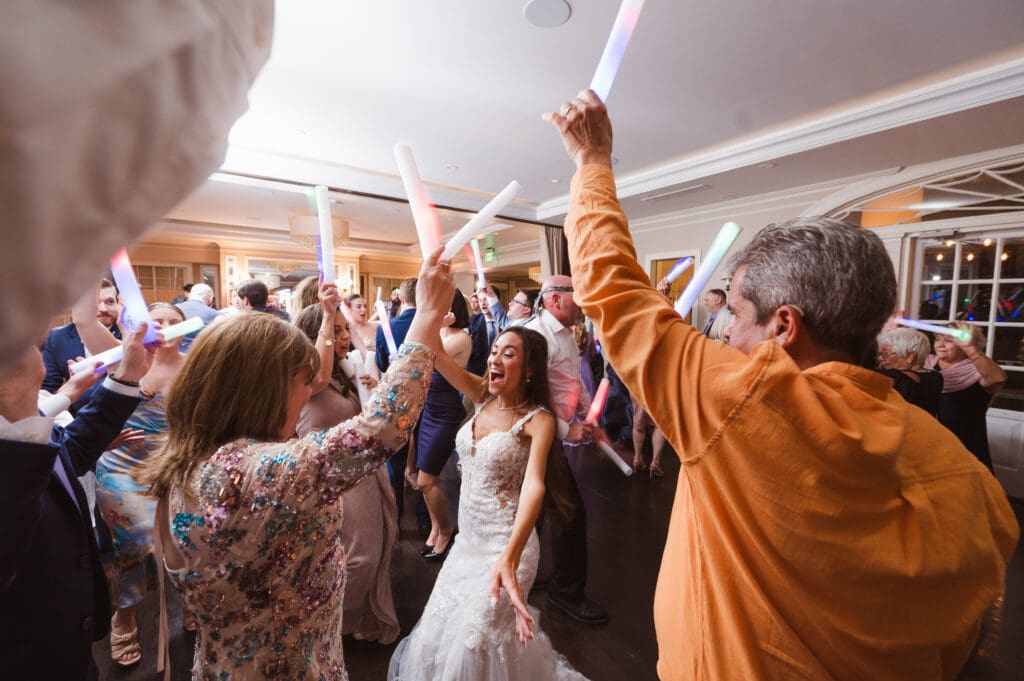 wedding-reception-for-disney-couple-at-the-briarcliff-manor-ny