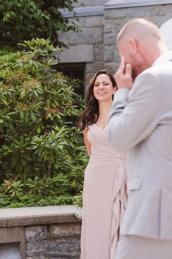 first-look-bride-and-dad-wedding-day