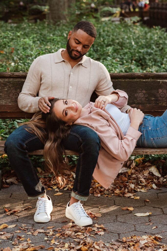 central-park-engagement-photos-by-suess-moments-photography