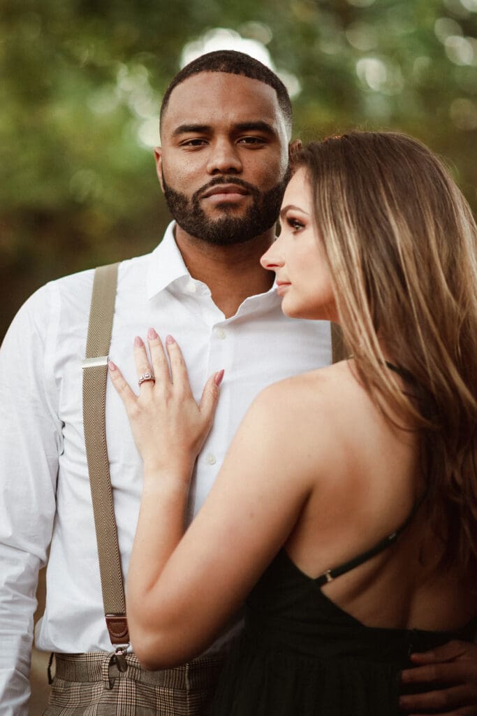 cute-couple-engagement-photos-in-central-park-nyc-by-suess-moments-photography
