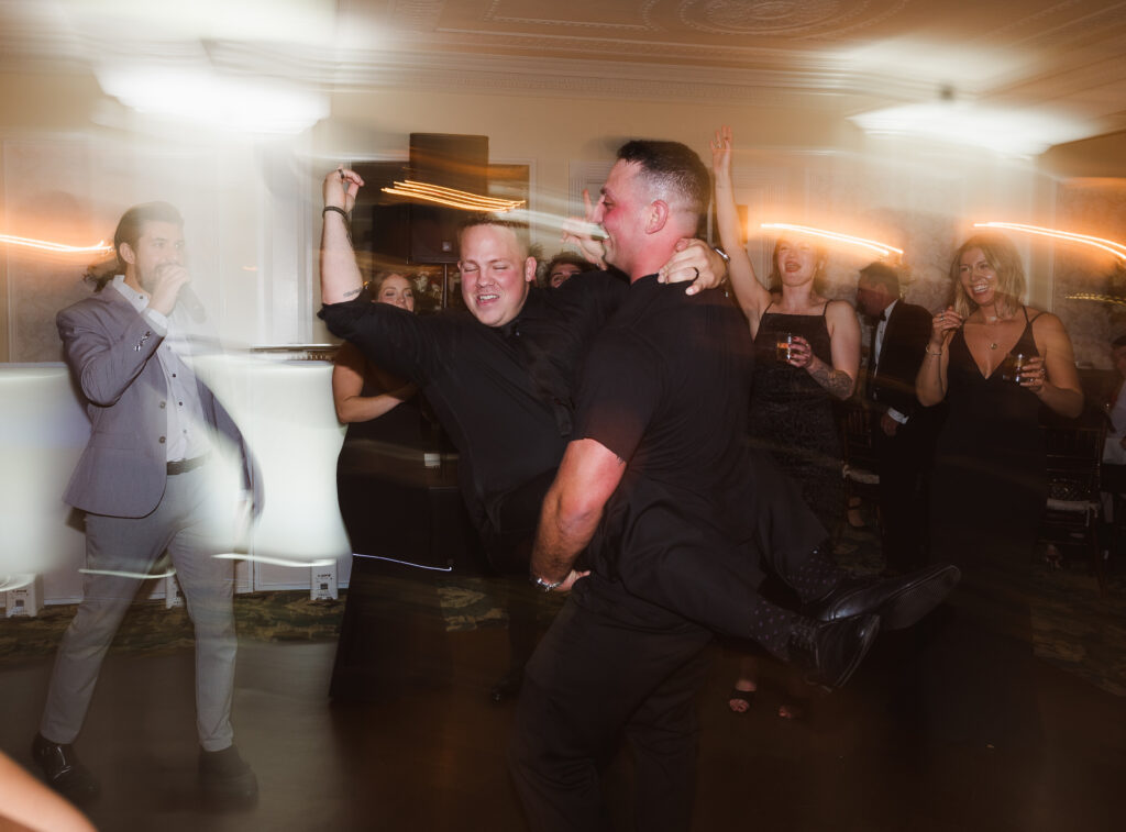 slow-shutter-speed-wedding-photo-at-reception-suess-moments