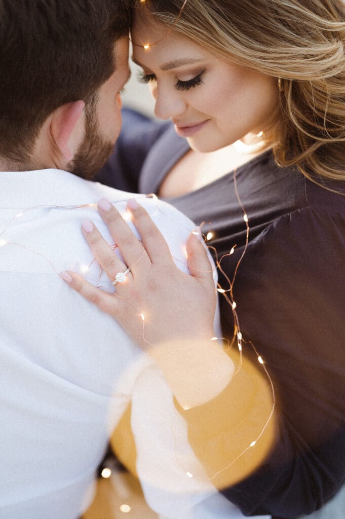 fairylight-engagement-photo-with-suess-moments-photography