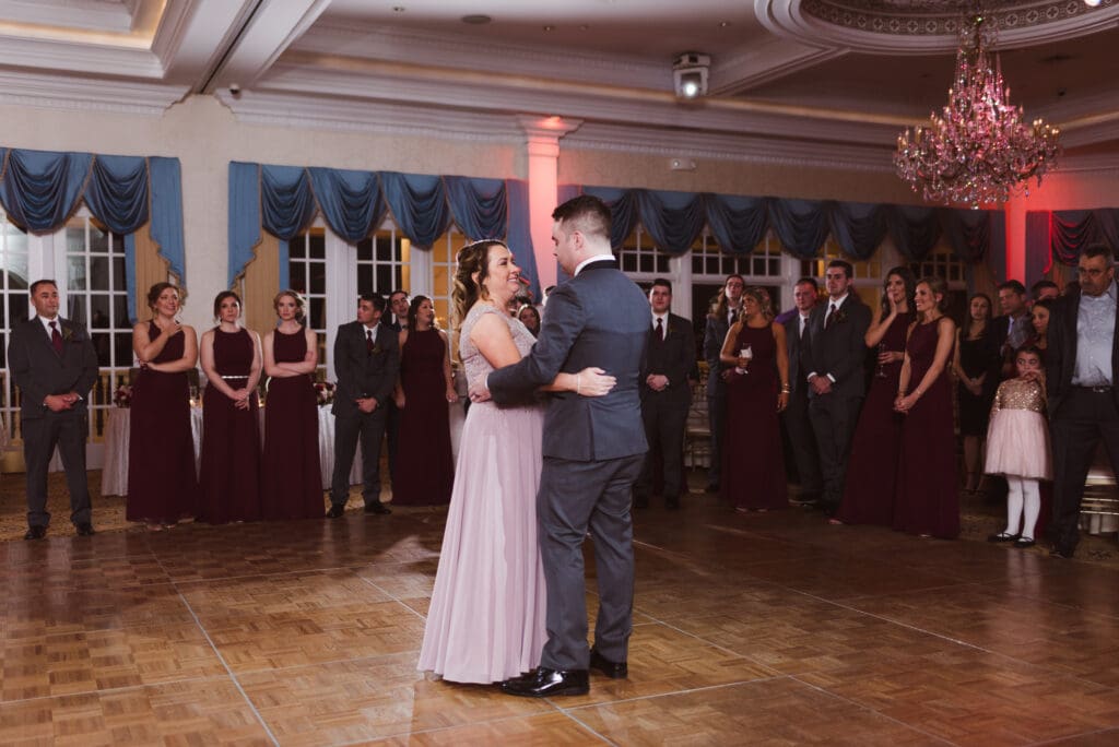 wedding-reception-ballroom-at-the-eagle-oaks-country-club-nj-by-suess-moments