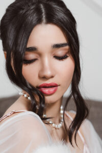 prepare-for-wedding-hair-and-makeup-trial-with-nina-davis-nj-artist