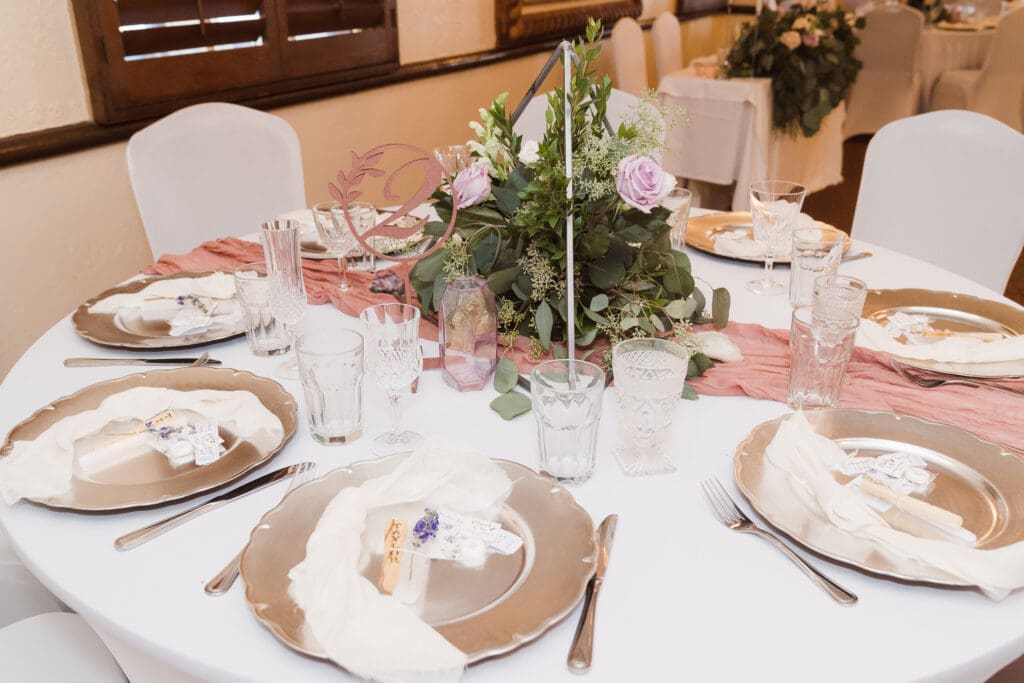 best-western-hacienda-san-diego-wedding-photos-by-suess-moments