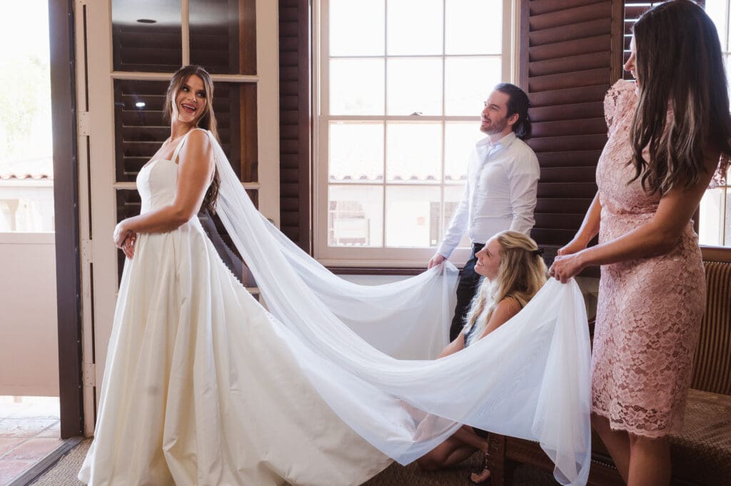 best-western-hacienda-san-diego-wedding-photos-by-suess-moments