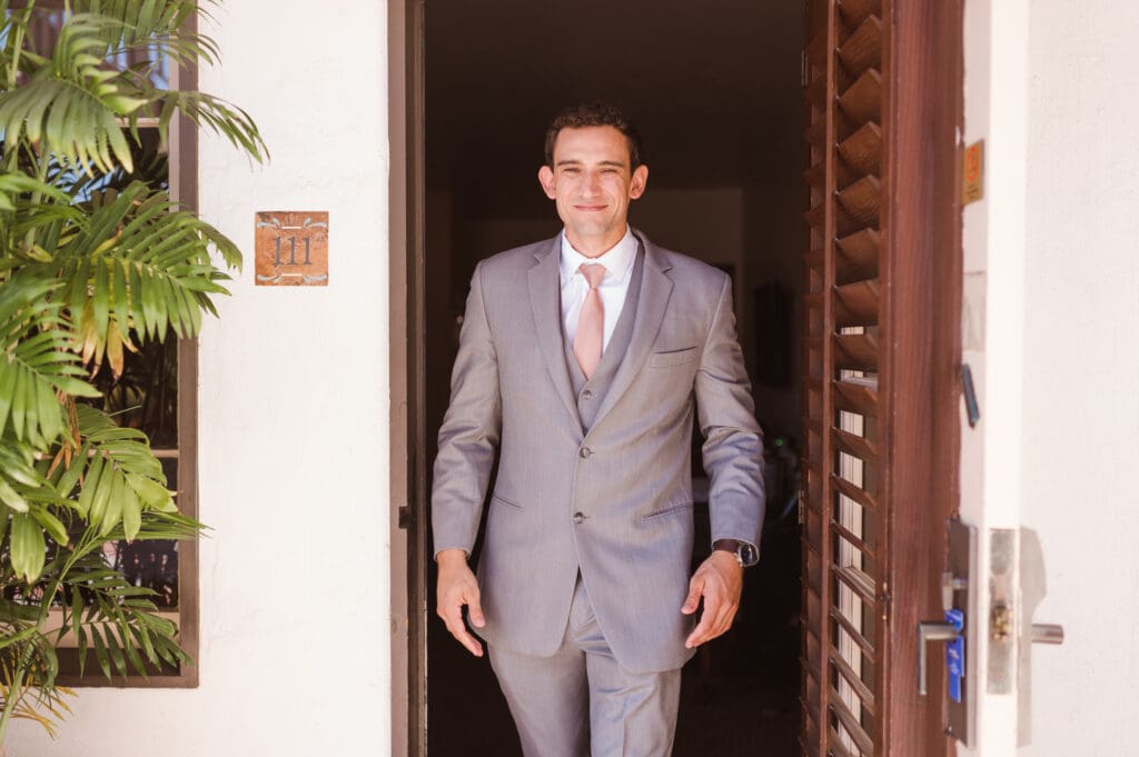 best-western-hacienda-san-diego-wedding-photos-by-suess-moments