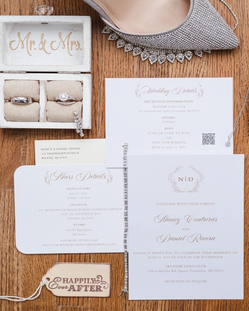 invitation-suite-wedding-flatlay