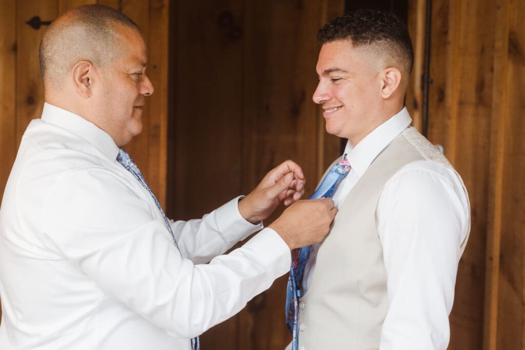 groom-prep-photos-at-skyview-golf-club-nj
