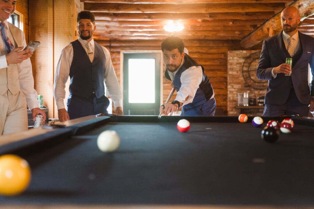 groom-prep-photos-at-skyview-golf-club-nj