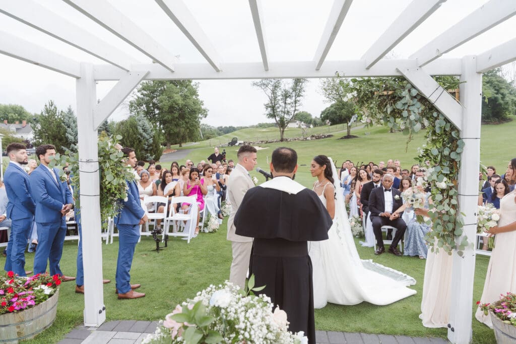 skyview-golf-club-nj-dreamy-wedding-photos-by-suess-moments-photography