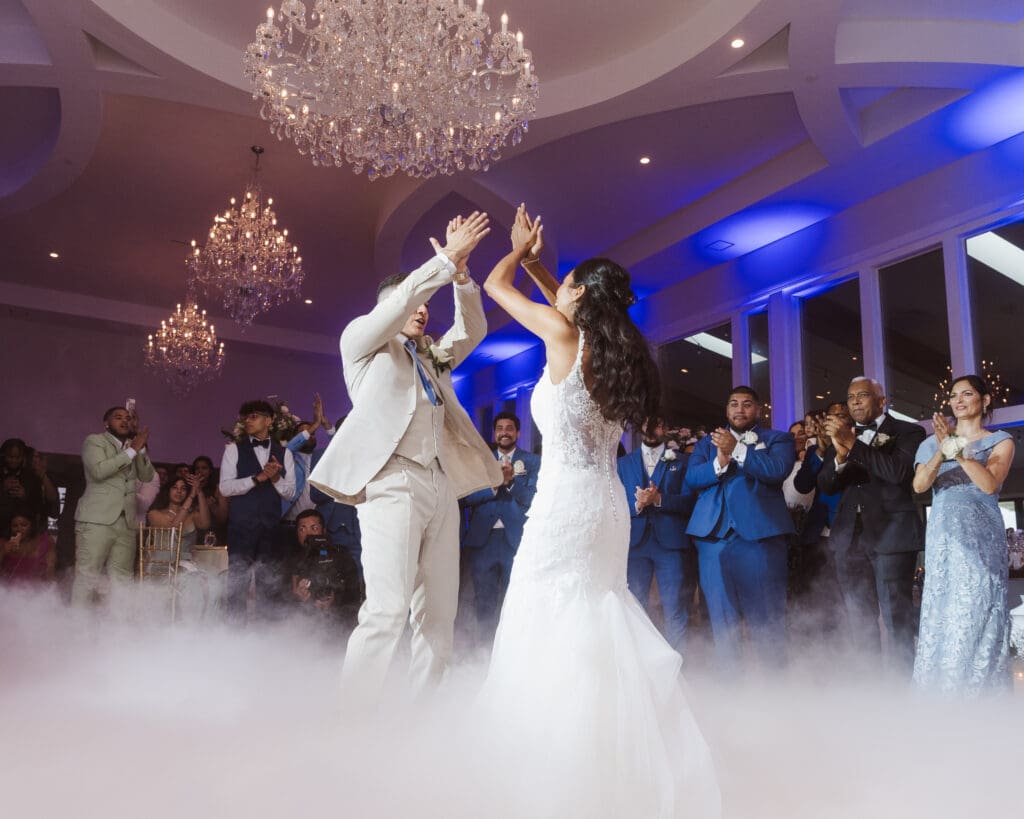 wedding-reception-skyview-golf-club-nj-dreamy-wedding-photos-by-suess-moments-photography