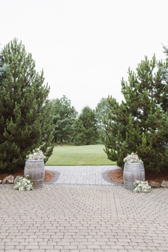 outdoor-wedding-ceremony-skyview-golf-club-nj
