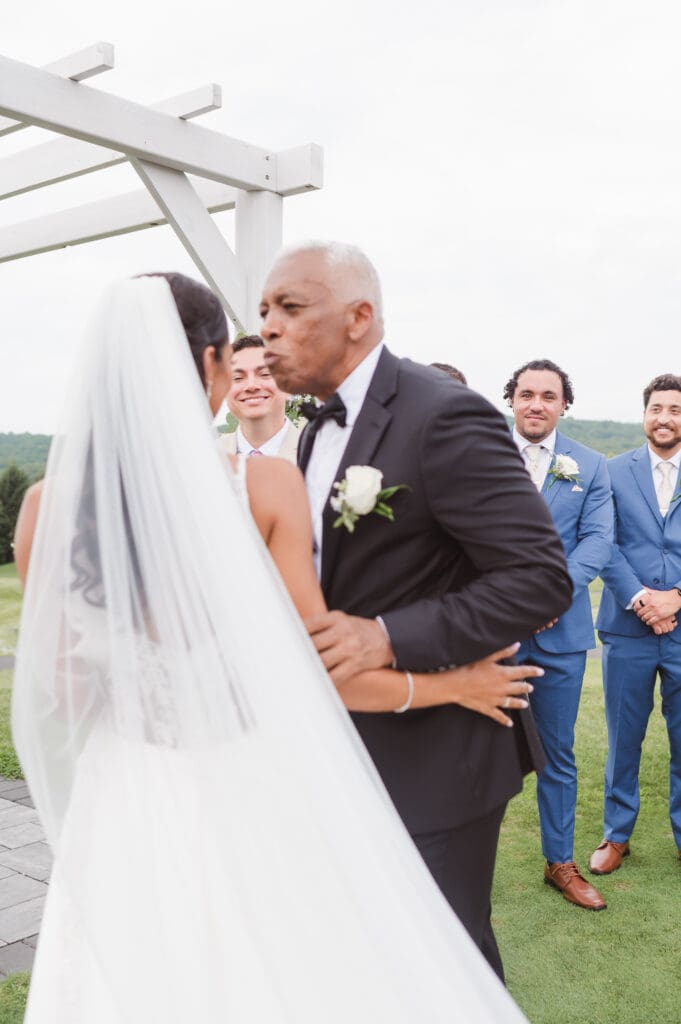 skyview-golf-club-nj-dreamy-wedding-photos-by-suess-moments-photography