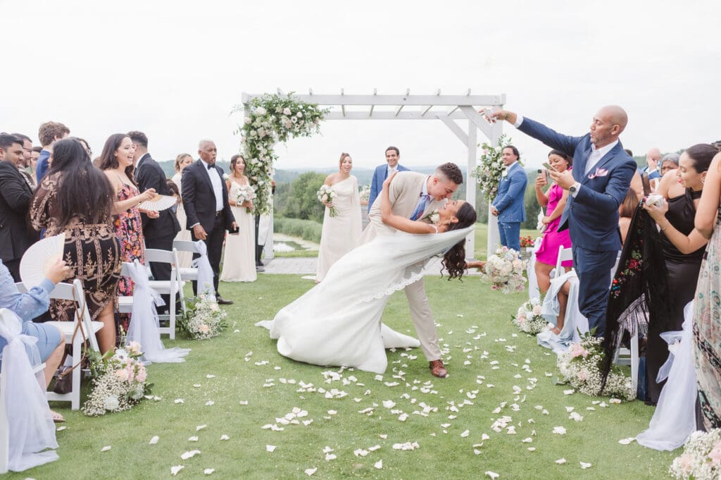 skyview-golf-club-nj-dreamy-wedding-photos-by-suess-moments-photography