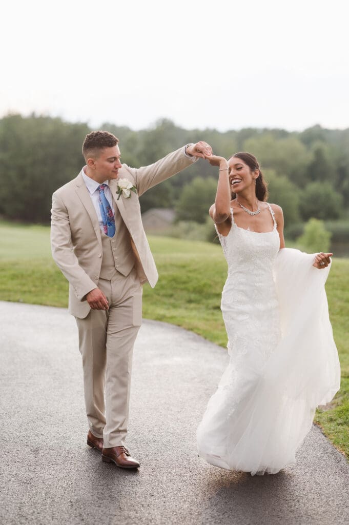 golden-hour-sunset-wedding-photos-at-skyview-golf-club-nj
