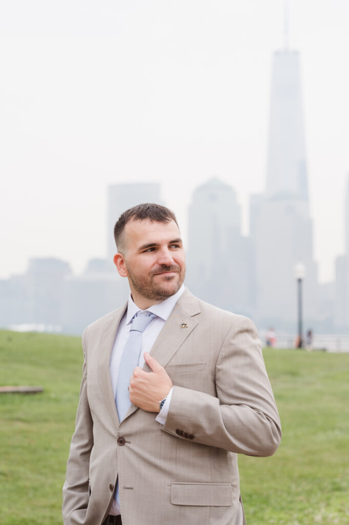 jersey-city-elopement-and-liberty-state-park-nj-photos-by-suess-moments-photography