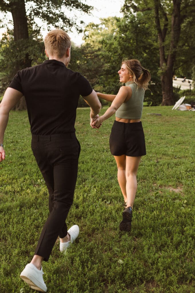 central-park-nyc-proposal-engagement-photos-by-suess-moments-photography
