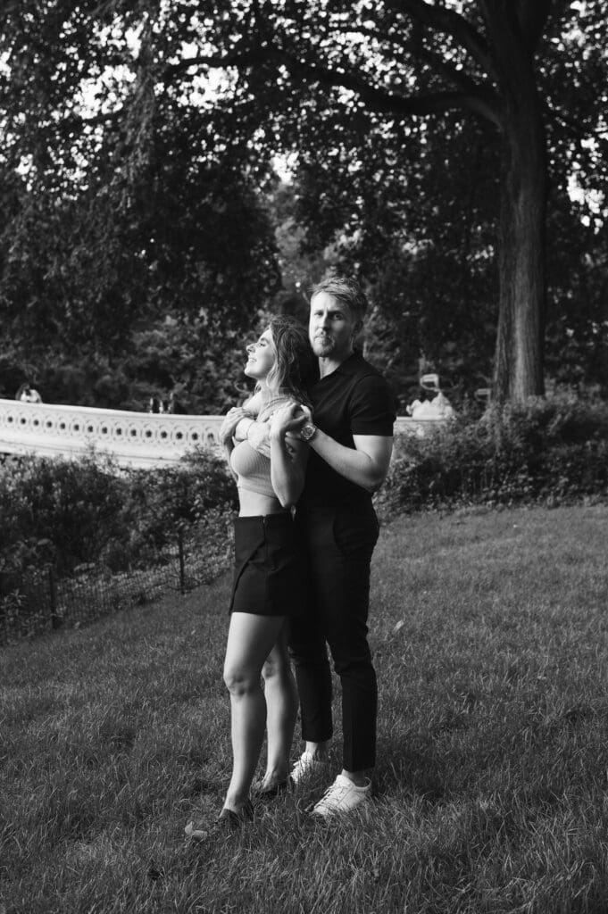 central-park-nyc-proposal-engagement-photos-by-suess-moments-photography