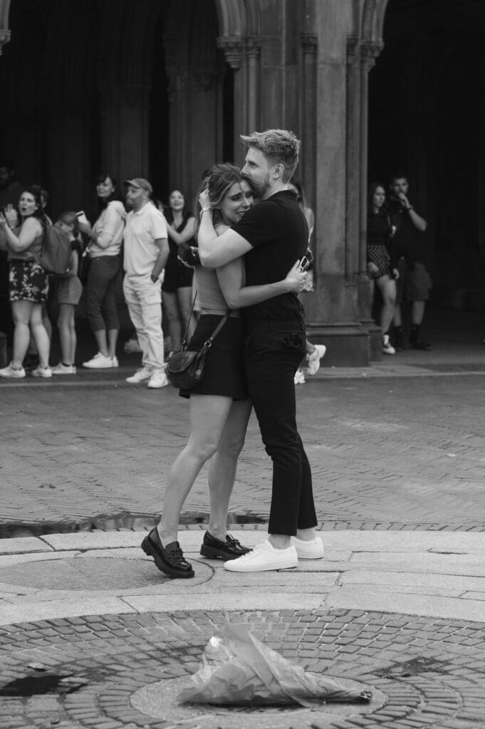 surprise-proposal-in-centrla-park-at-bethesda-terrace-nyc