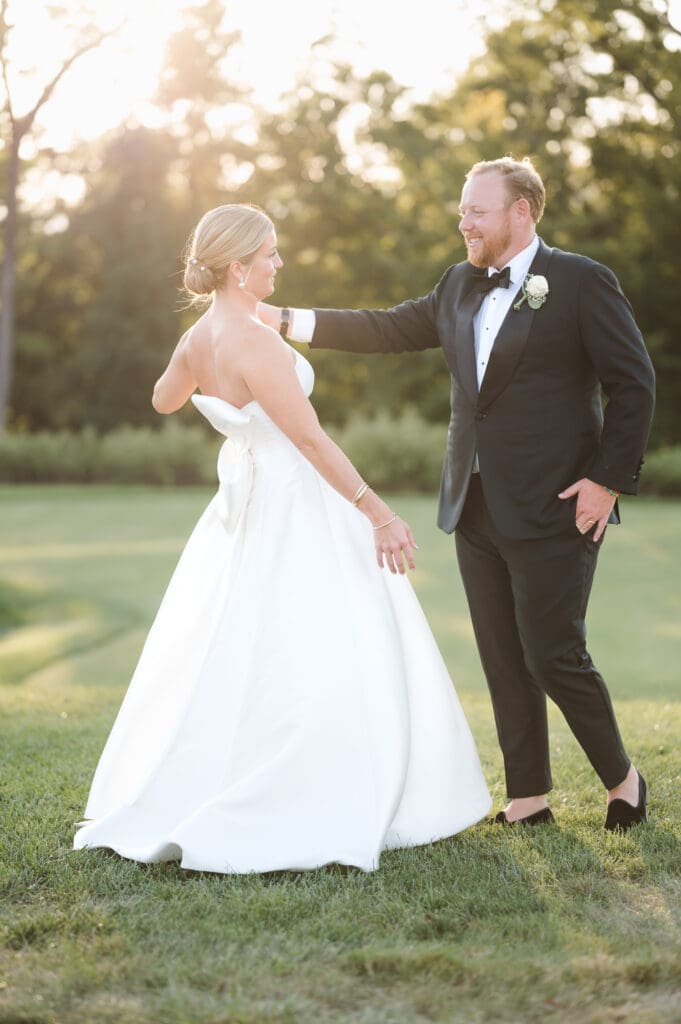 golden-hour-hackensack-golf-club-nj-wedding-photos-by-suess-moments