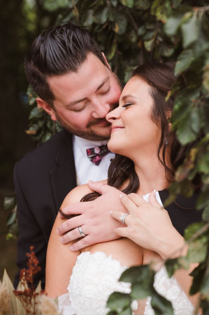 whitby-castle-wedding-new-york-photos-by-suess-moments-photography