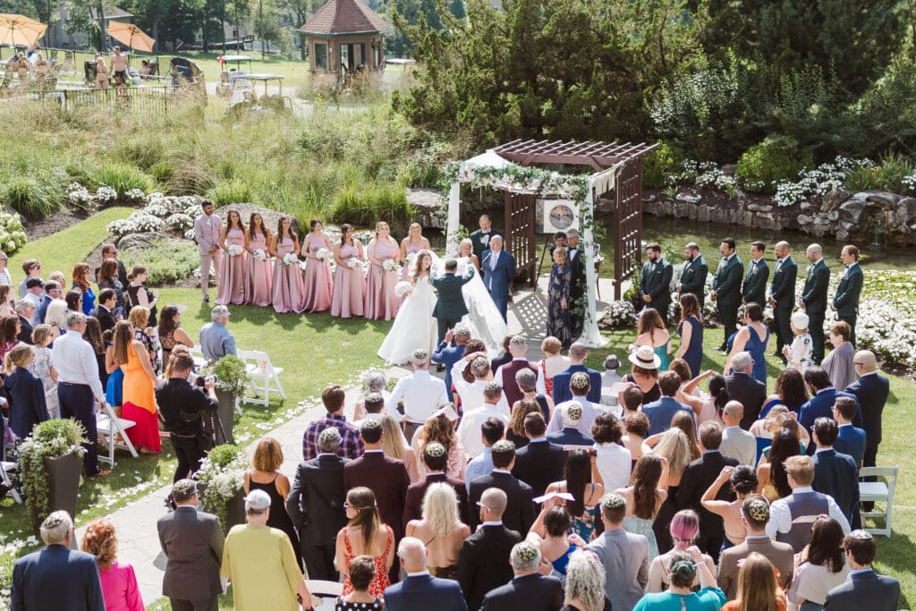 wedding-ceremony-outdoors-at-crystal-springs-resort-nj