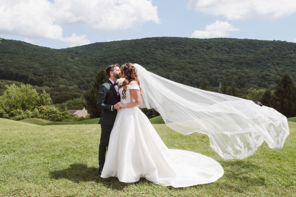 wedding-day-photos-at-crystal-springs-resort-nj-by-suess-moments-photography