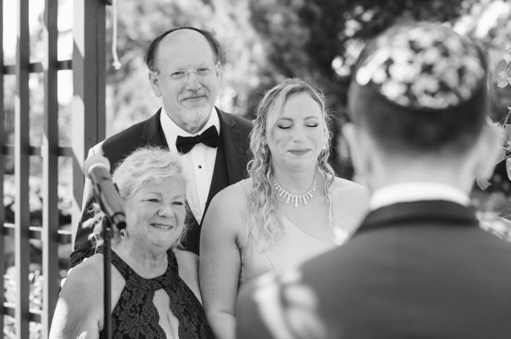 wedding-ceremony-outdoors-at-crystal-springs-resort-nj