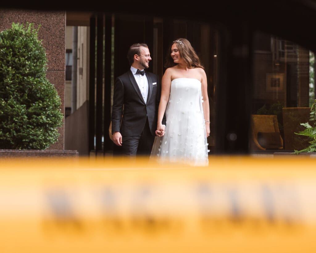 vintage-nyc-checker-cab-for-wedding-day
