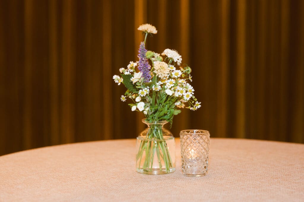tavern-on-the-green-nyc-central-park-wedding-photos-by-suess-moments