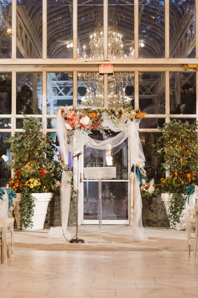 wedding-photos-at-the-conservatory-the-madison-hotel-morristown-nj-photographer-suess-moments