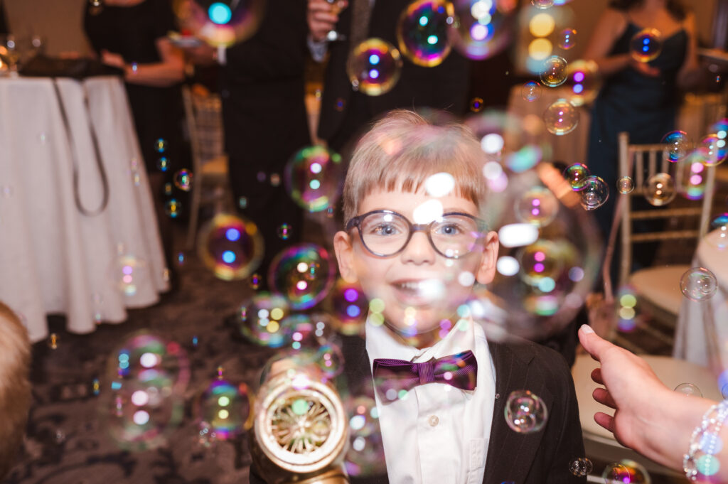 kids-at-a-wedding-photos-by-nj-photographer-suess-moments