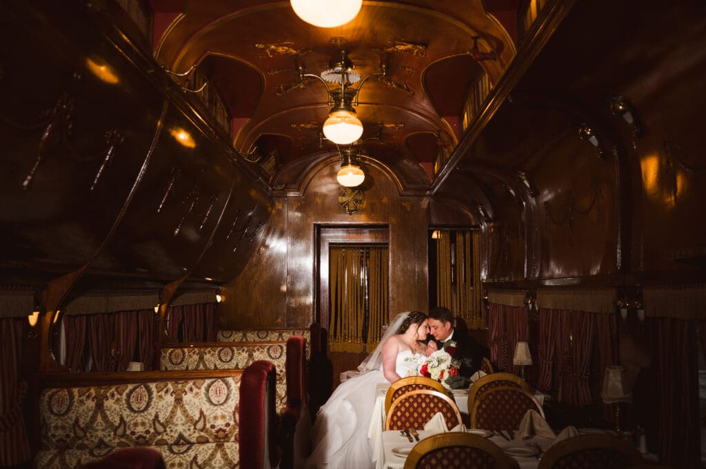 rods-steakhouse-and-seafood-grille-train-car-wedding-photo-madison-hotel-nj-by-suess-moments