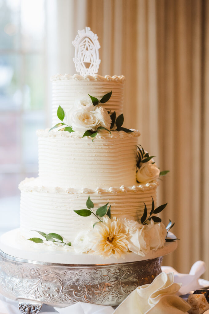 wedding-day-photos-at-the-birchwood-manor-in-new-jersey-by-suess-moments-photography