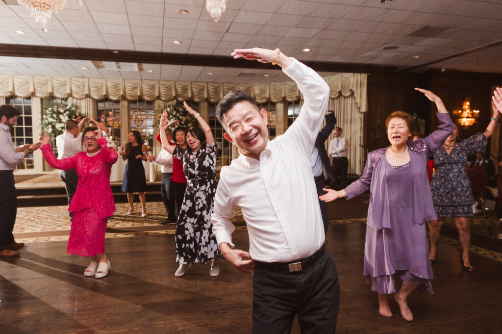 wedding-reception-photos-at-birchwood-manor-nj-by-suess-moments-photography