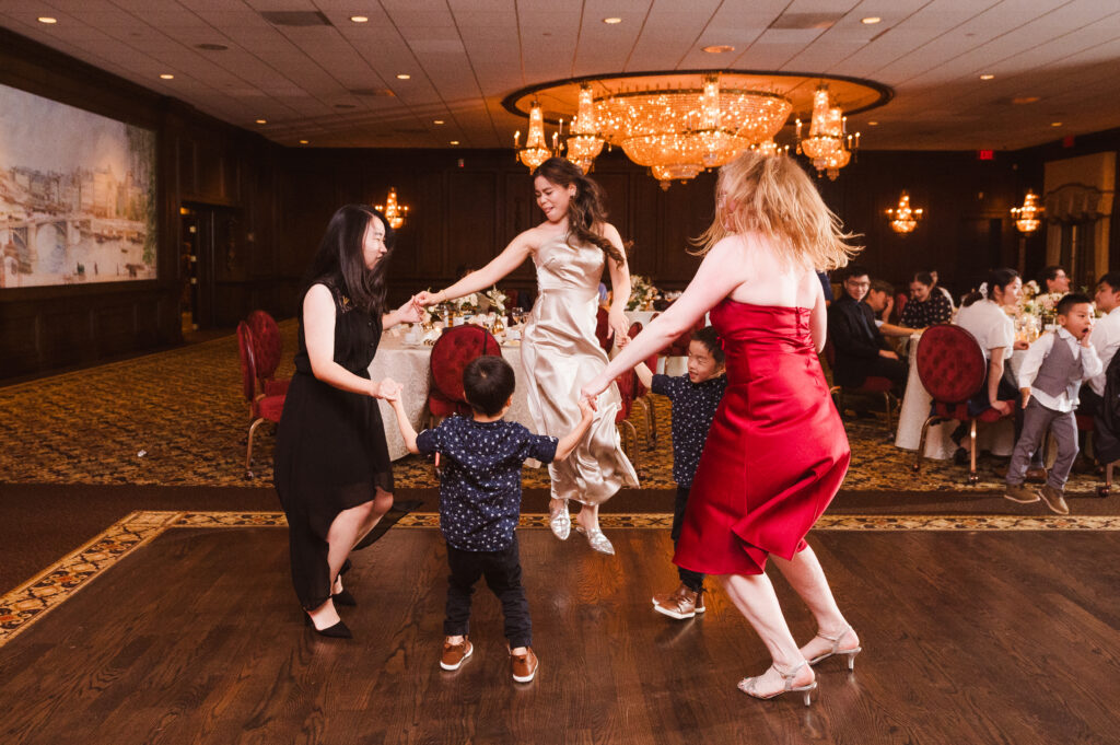 wedding-reception-photos-at-birchwood-manor-nj-by-suess-moments-photography