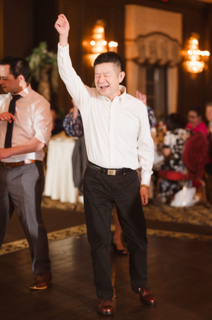 wedding-reception-photos-at-birchwood-manor-nj-by-suess-moments-photography