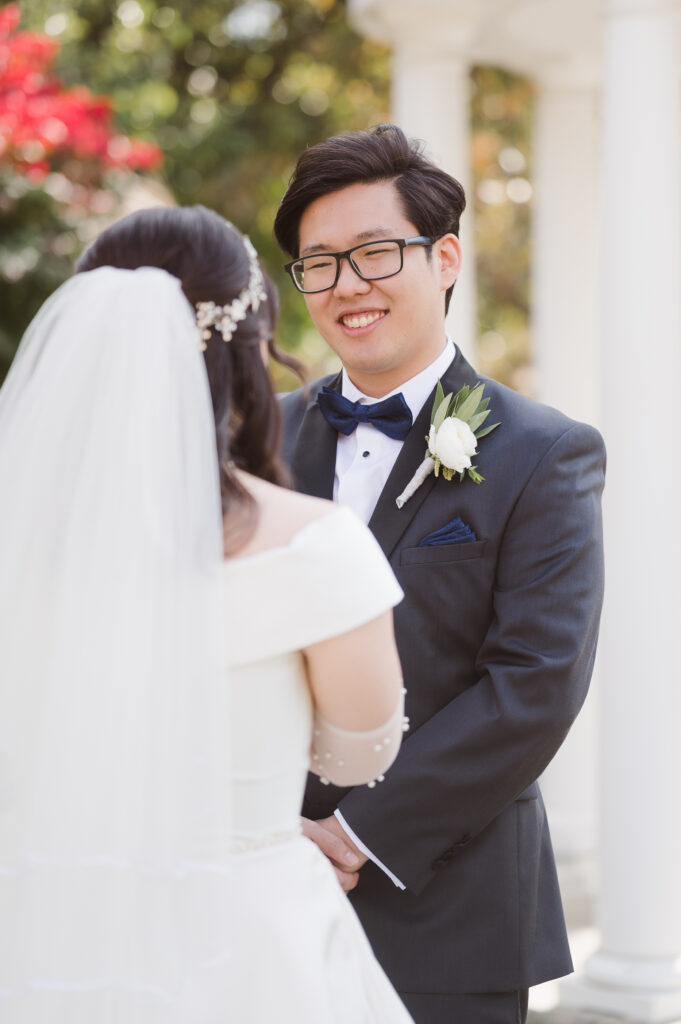 bride-and-groom-outdoor-portraits-at-the-birchwood-manor-nj-by-suess-moments