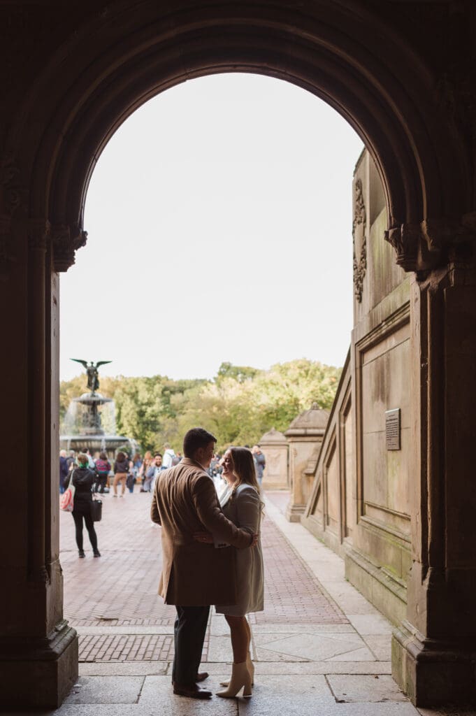 engagement-photos-central-park-by-suess-moments-photographer